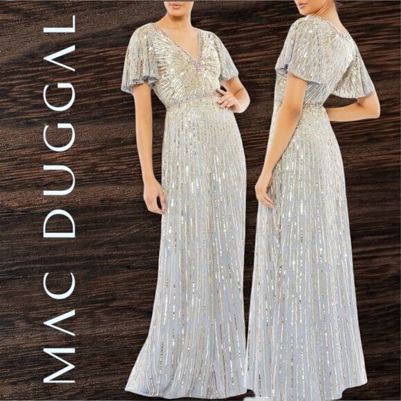 MAC DUGGAL Women’s Embellished V-Neck Butterfly Sleeve Column Gown in the Size 6 - Picture 1 of 11
